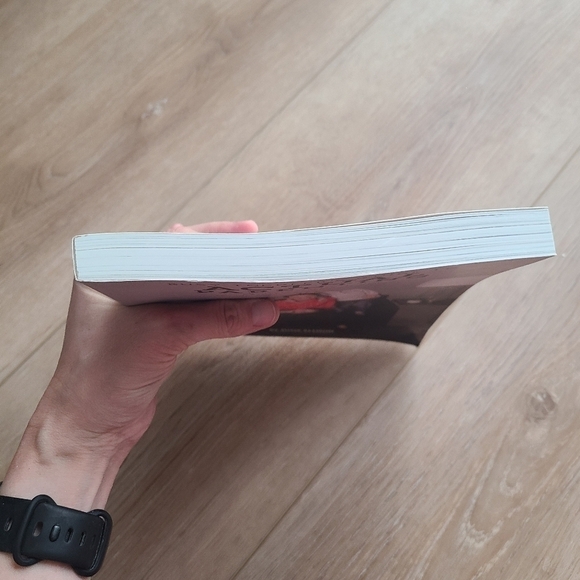 Busy Toddler's Guide To Actual Parenting BY Susy Allison 978-1943147854 - Picture 5 of 7